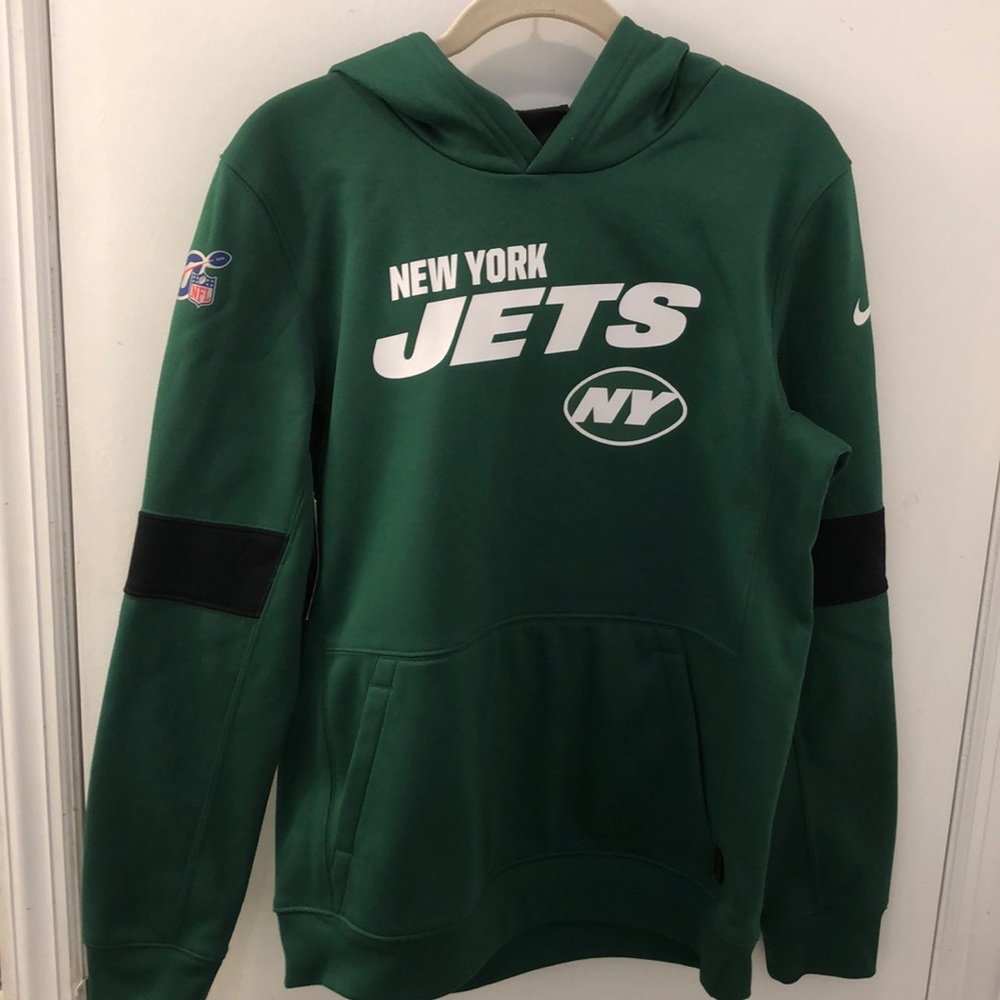 New York Jets sweatshirt